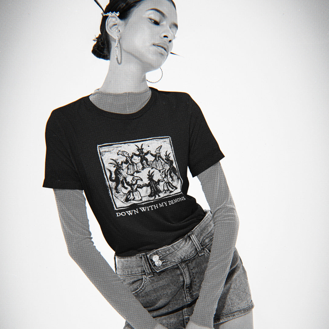 Abbasso i miei demoni T-shirt unisex