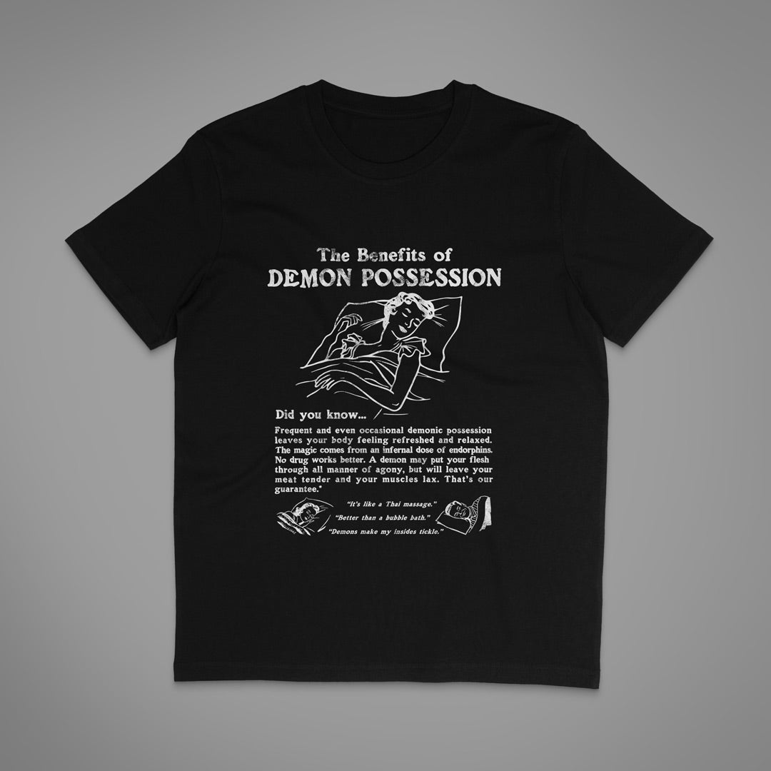 I benefici della possessione demoniaca T-shirt unisex